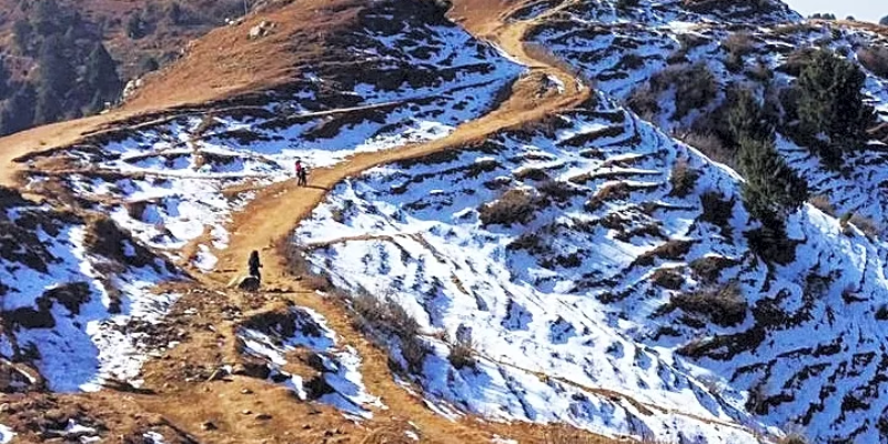 Snow in Bakrota Hills