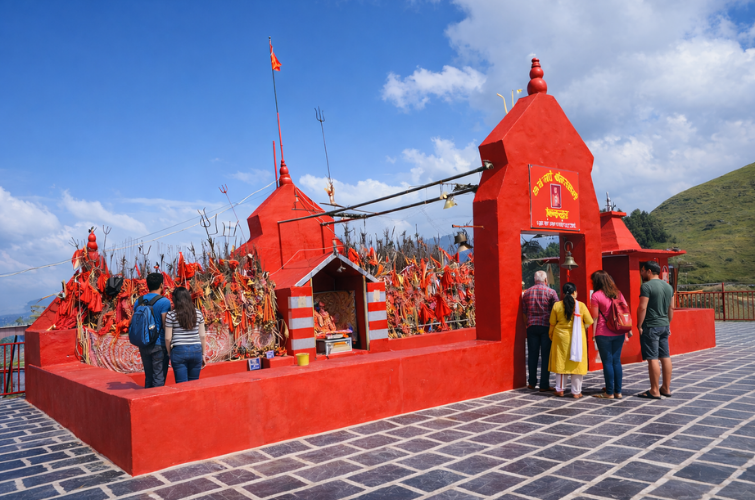 dainkund peak temple
