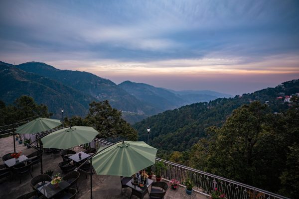 Terrace sunrise view for dinning-min