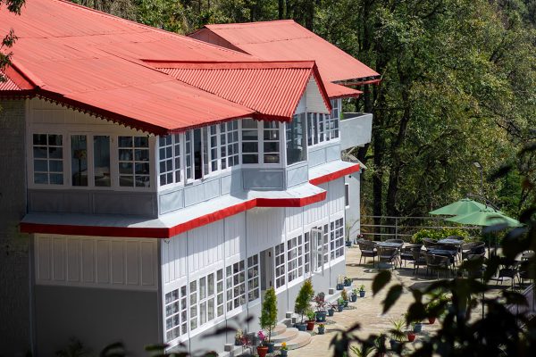 Hotel in Dalhousie with valley view at Hotel Crags